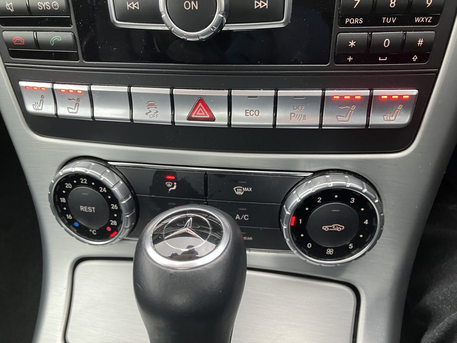 Used Mercedes-Benz SLK 2014 for sale - 77508491: Photo 26