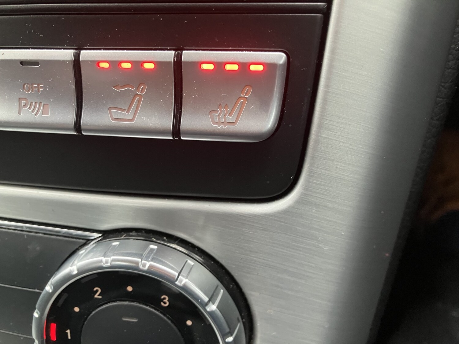 Used Mercedes-Benz SLK 2014 for sale - 77508491: Photo 27