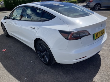 Used Tesla Model 3 2021 for sale - 78640216: Photo