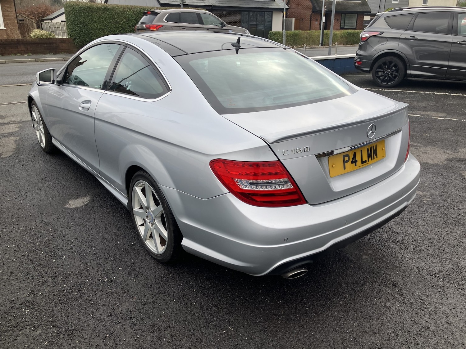 Used Mercedes-Benz C Class 2014 for sale - 77968630: Photo 4