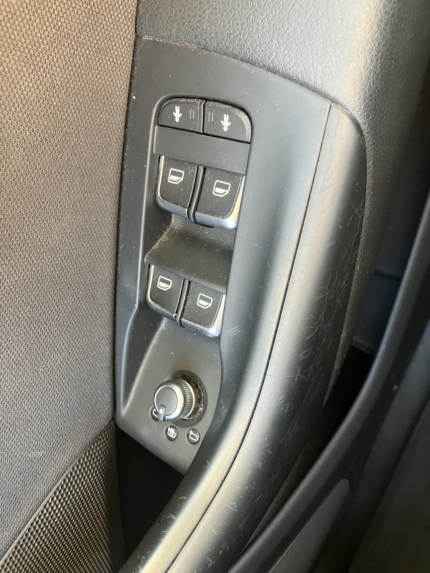 Used Audi Q3 2017 for sale - 77968664: Photo 25