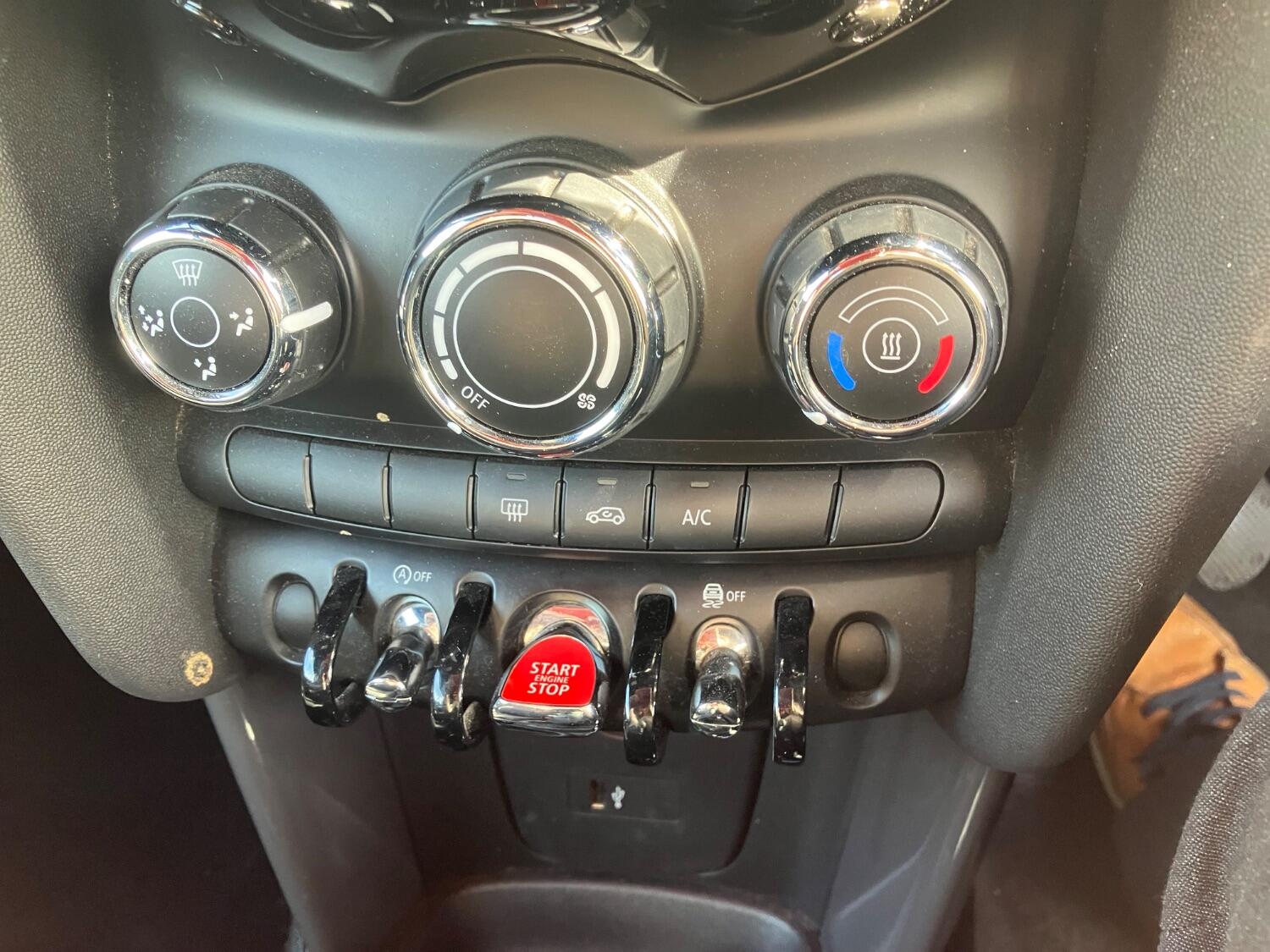 Used MINI Convertible 2020 for sale - 77508386: Photo 18