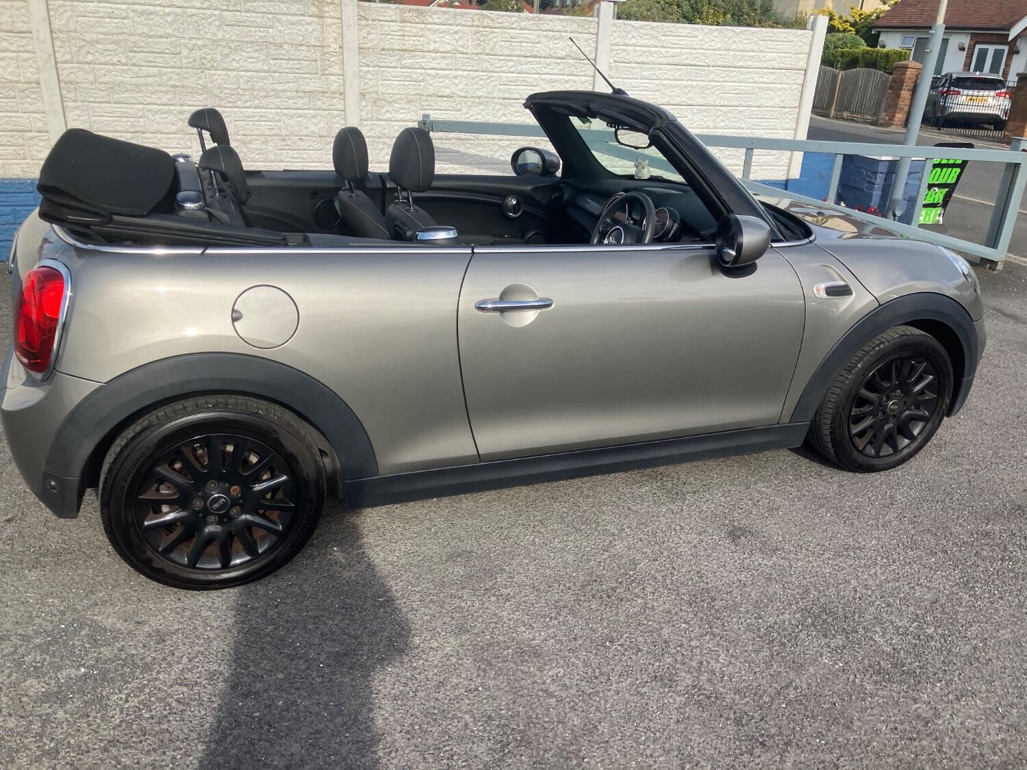 Used MINI Convertible 2020 for sale - 77508386: Photo 9
