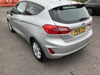 Used Ford Fiesta 2018 for sale - 78640244: Photo