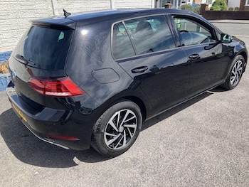 Used Volkswagen Golf 2019 for sale - 79324004: Photo