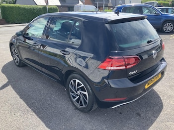 Used Volkswagen Golf 2019 for sale - 79324004: Photo