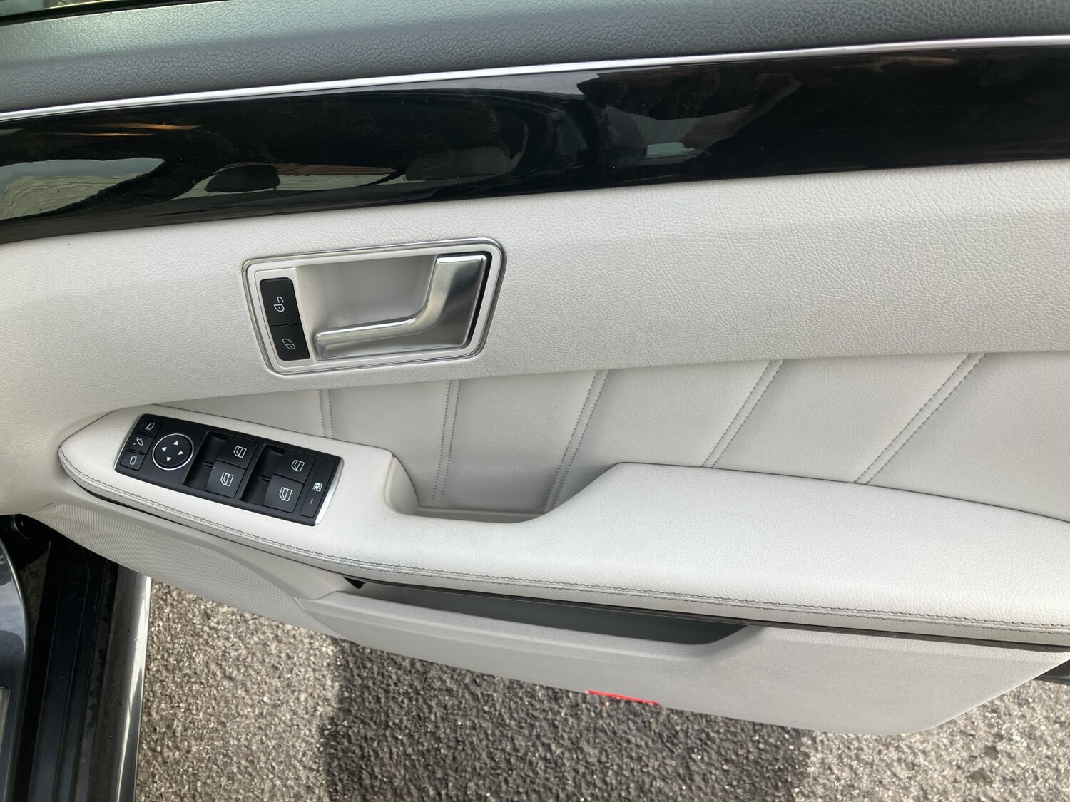 Used Mercedes-Benz E Class 2015 for sale - 77508626: Photo 16