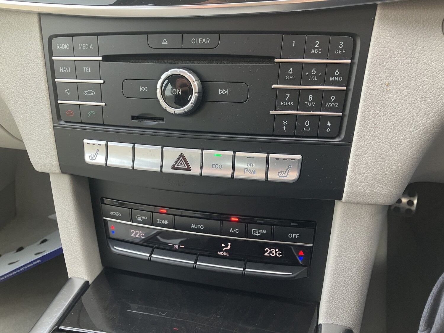 Used Mercedes-Benz E Class 2015 for sale - 77508626: Photo 26