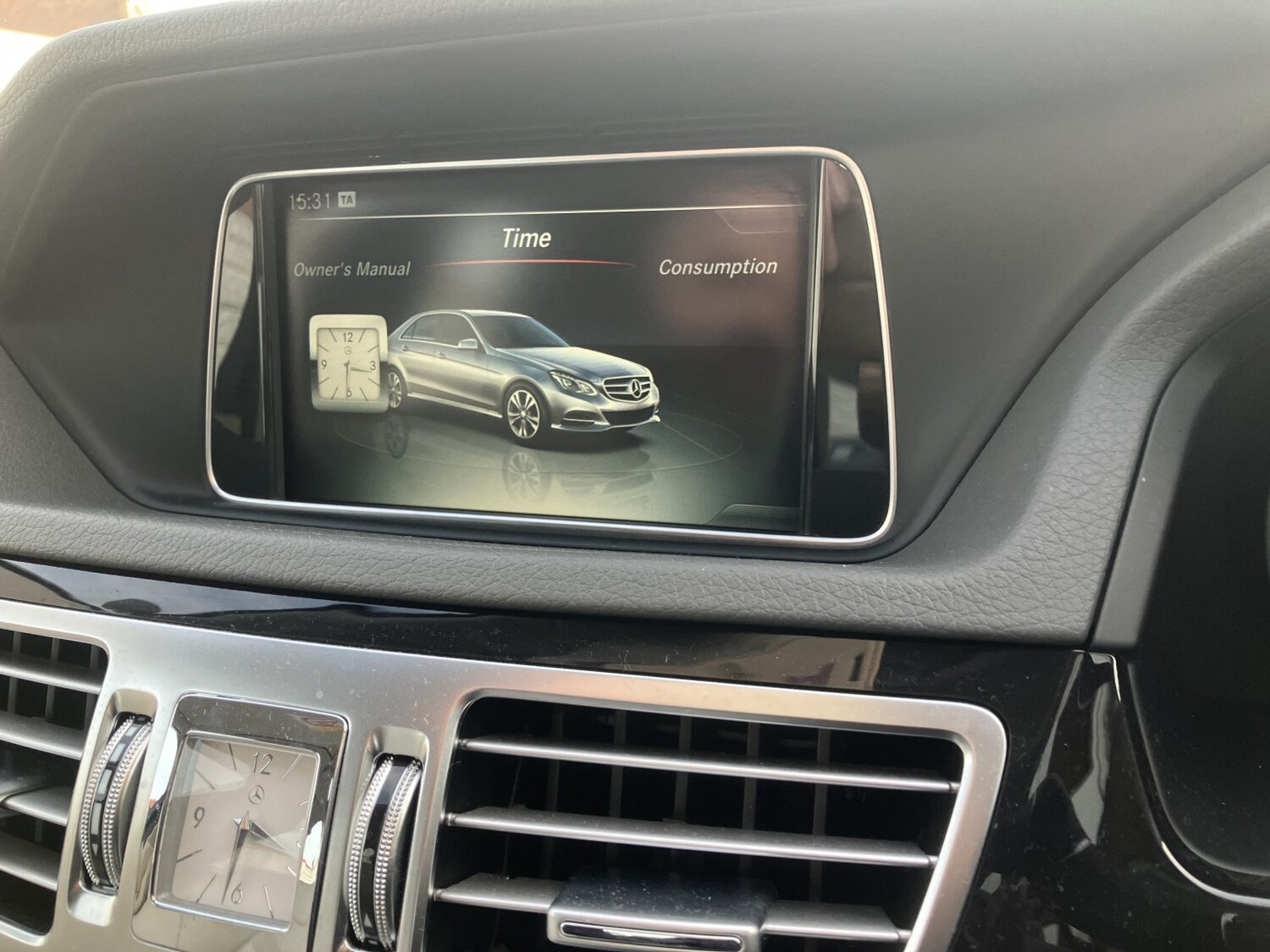 Used Mercedes-Benz E Class 2015 for sale - 77508626: Photo 28