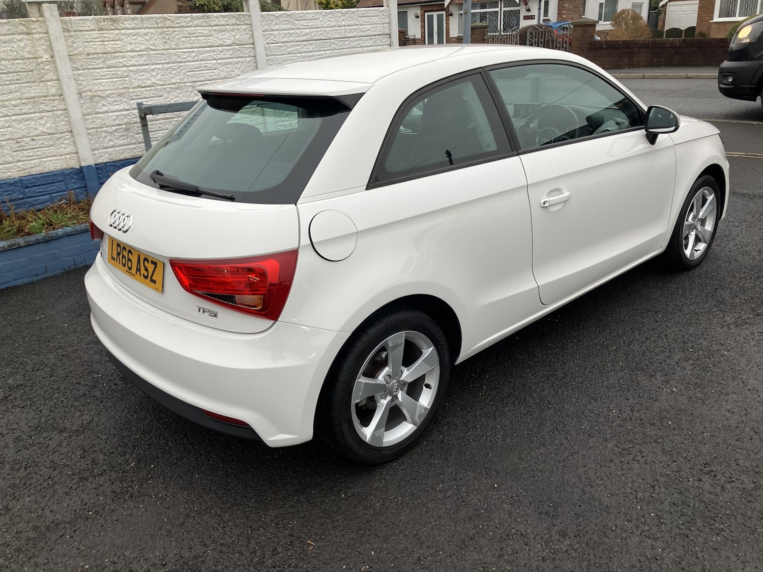 Used Audi A1 2016 for sale - 77508400: Photo 2
