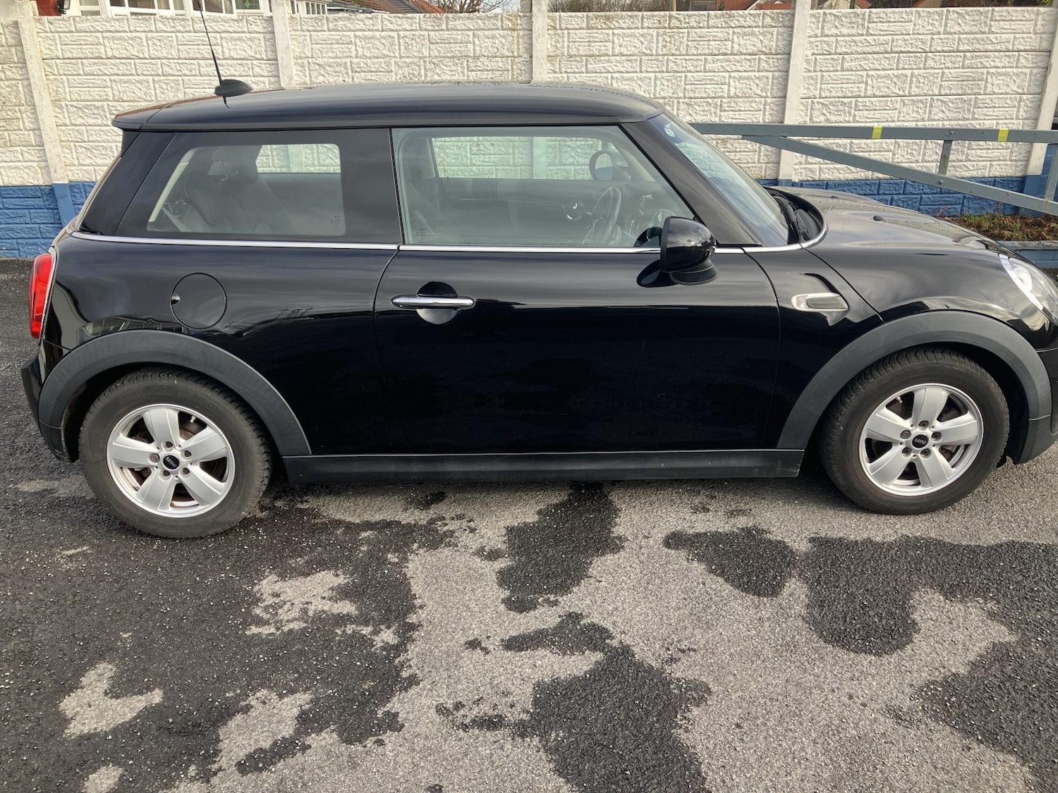 Used MINI Hatch 2017 for sale - 77968638: Photo 1