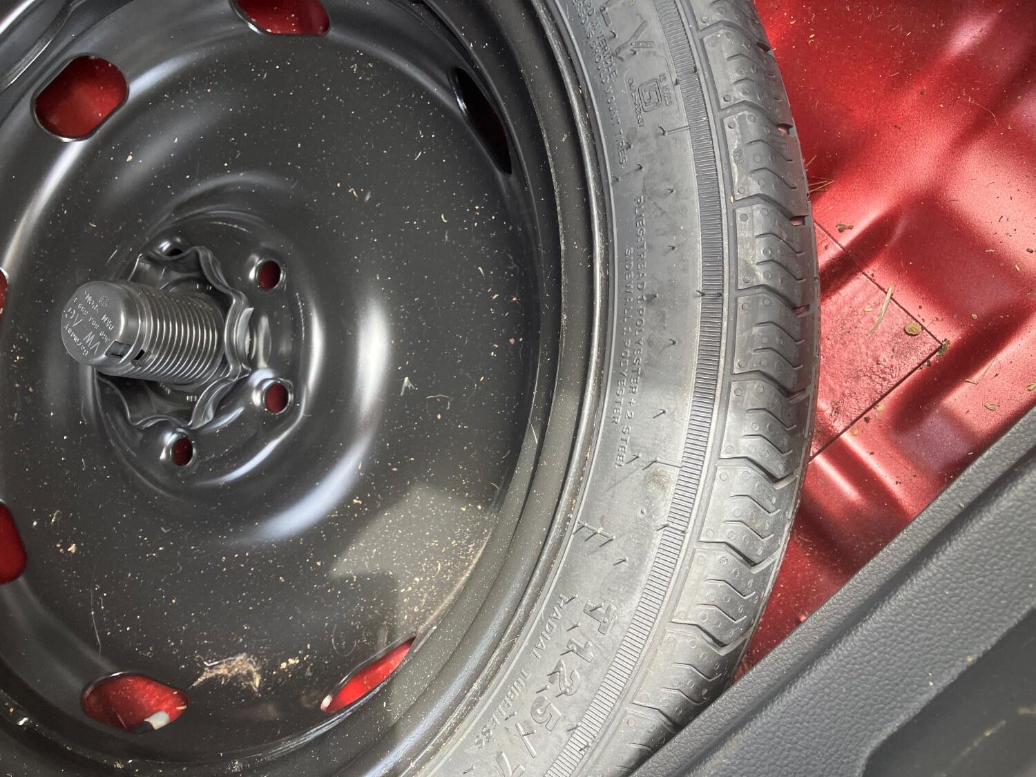 Used Volkswagen T-Roc 2023 for sale - 77508430: Photo 16