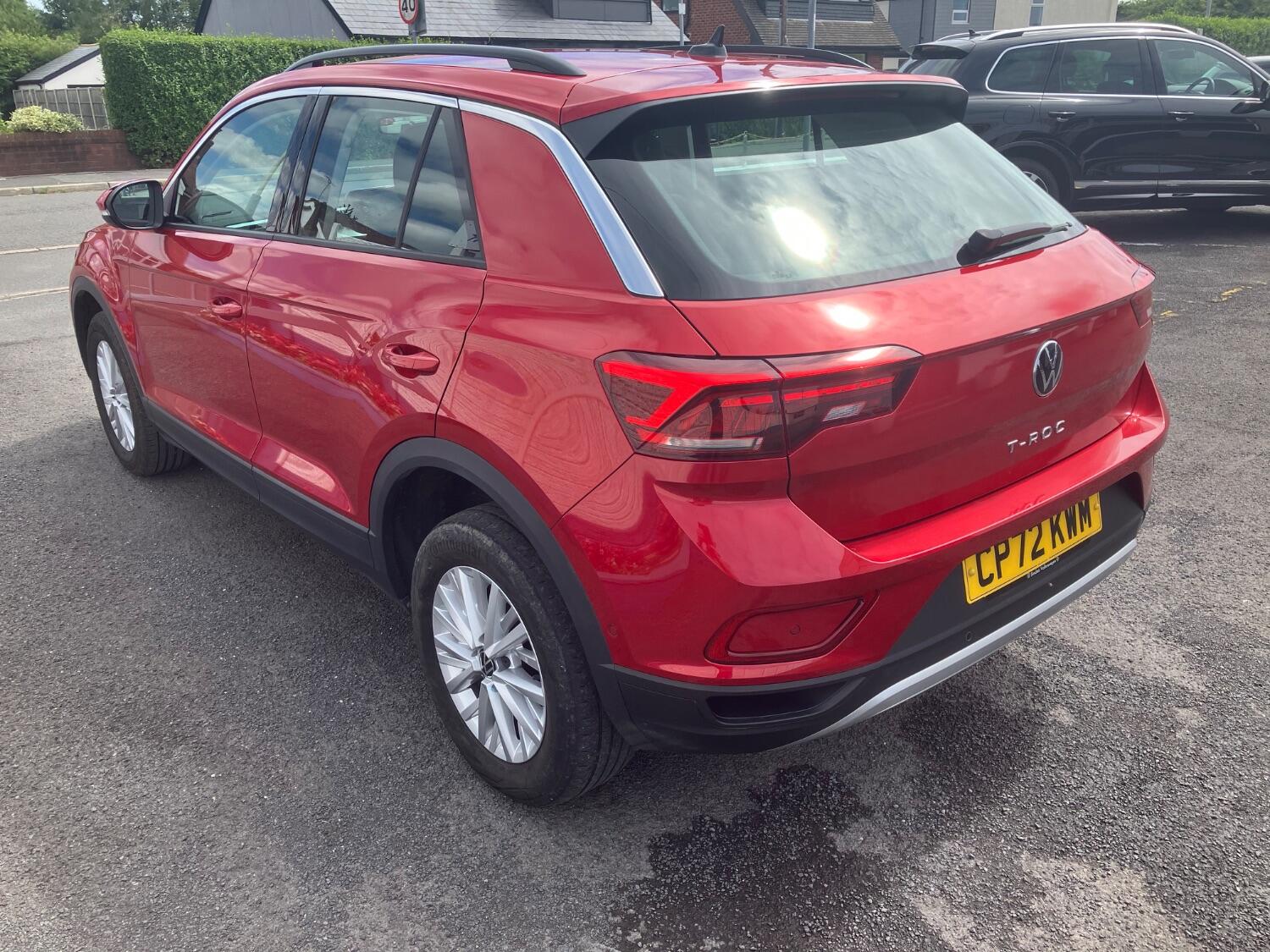 Used Volkswagen T-Roc 2023 for sale - 77508430: Photo 4