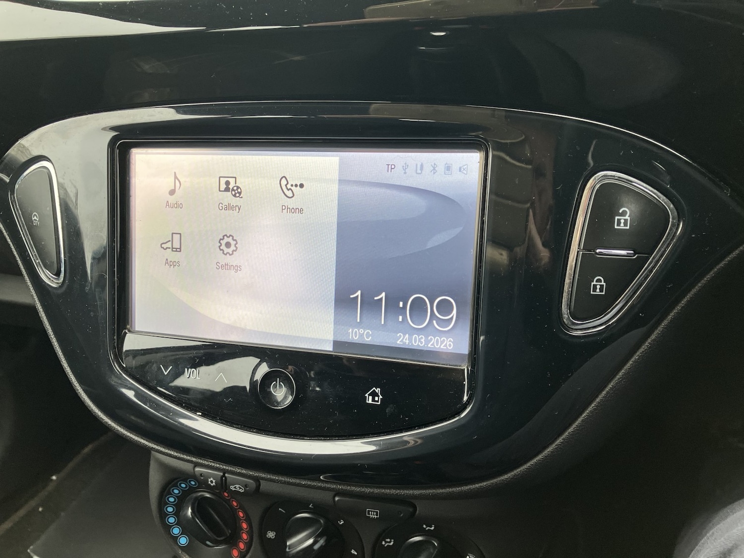 Used Vauxhall Corsa 2015 for sale - 78004492: Photo 15