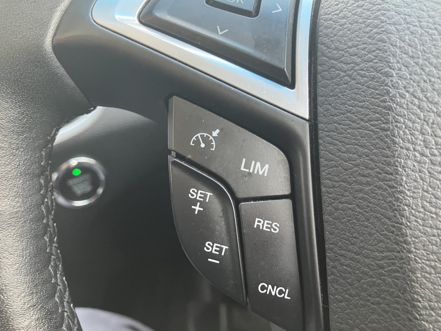 Used Ford Edge 2017 for sale - 77508417: Photo 21