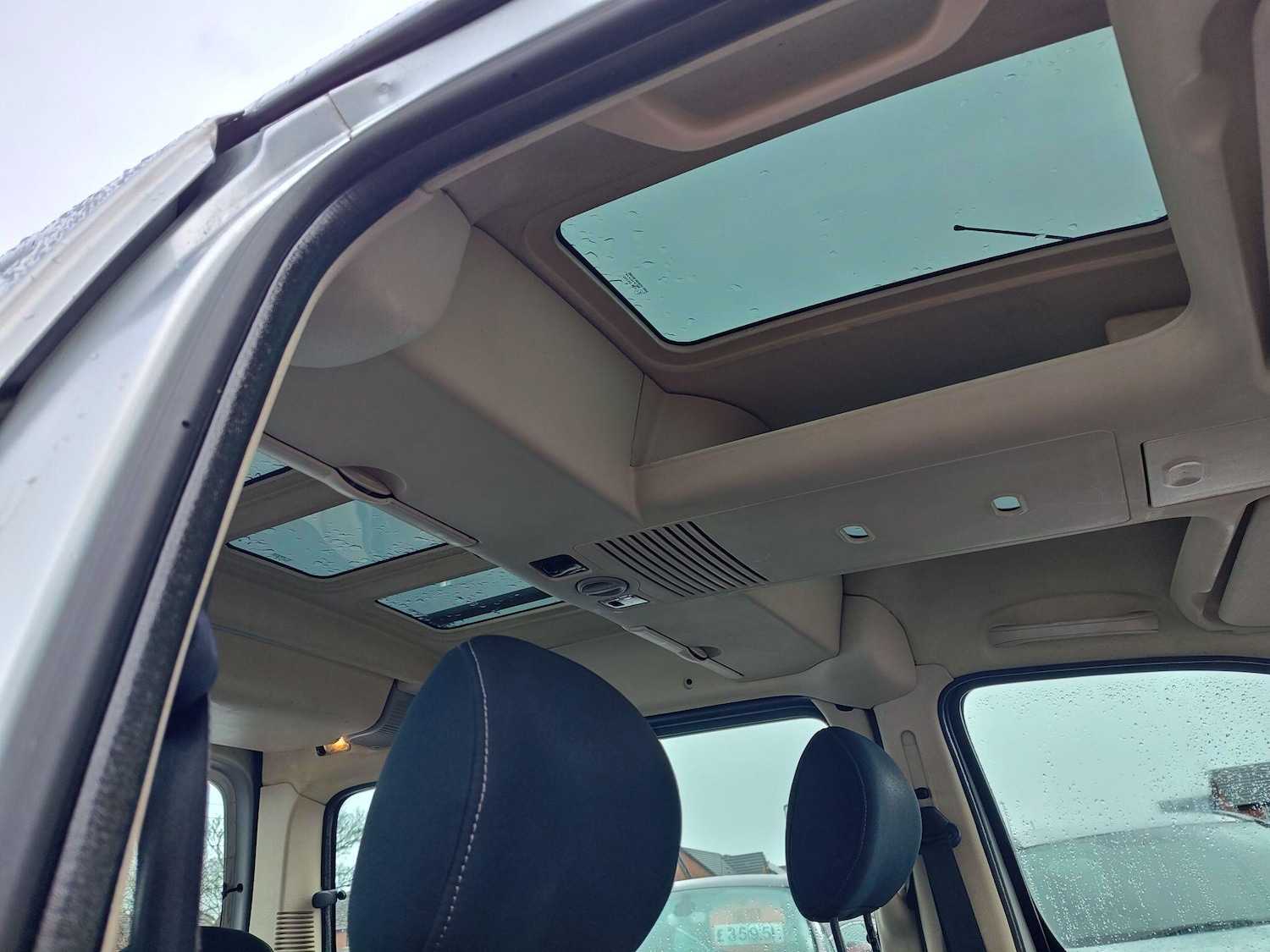 Used Peugeot Partner 2005 for sale - 77696729: Photo 6