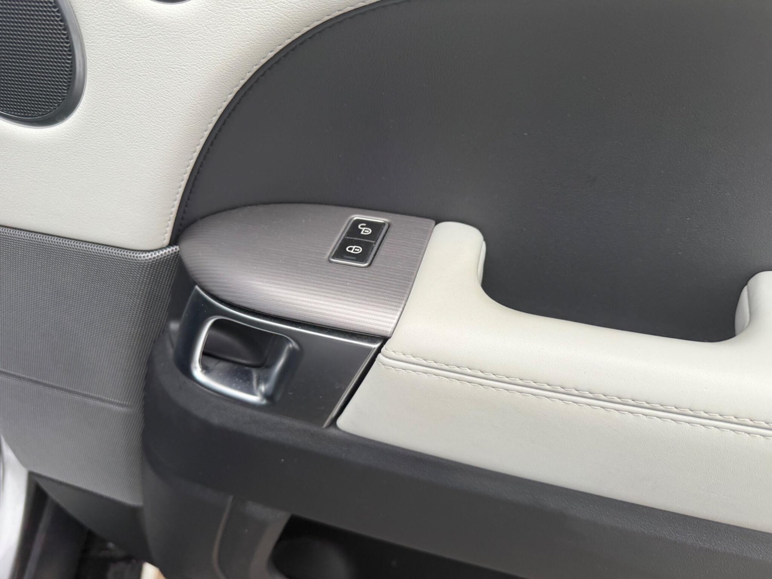 Used Land Rover Range Rover Sport 2015 for sale - 76538619: Photo 17