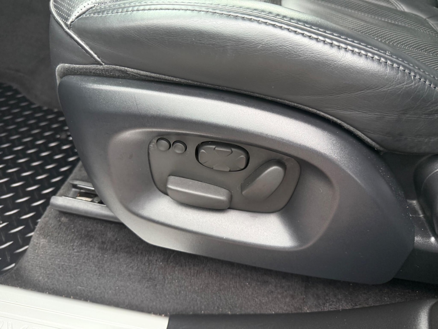 Used Land Rover Range Rover Sport 2015 for sale - 76538619: Photo 26