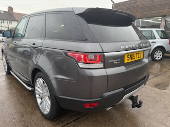 Used Land Rover Range Rover Sport 2015 for sale - 76538619: Photo
