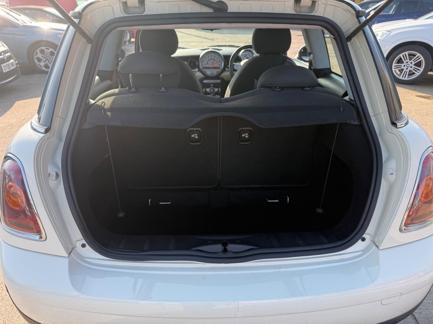 Used MINI Hatch 2009 for sale - 78019098: Photo 12