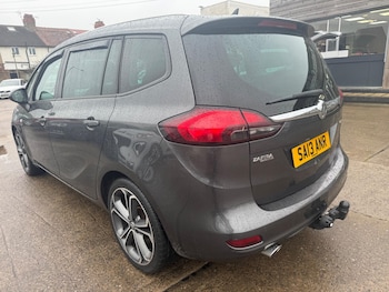 Used Vauxhall Zafira Tourer 2013 for sale - 77440576: Photo