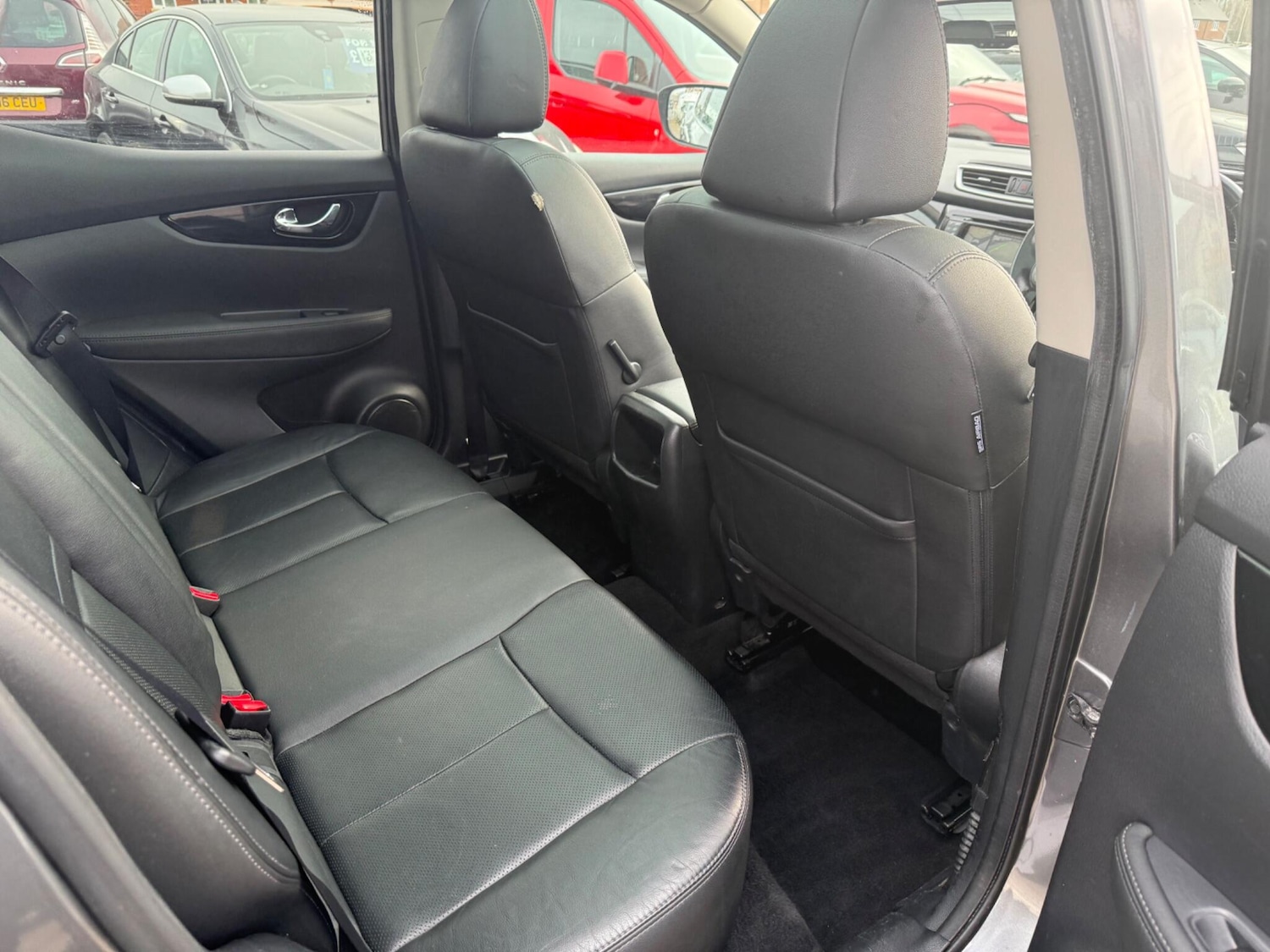 Used Nissan Qashqai 2015 for sale - 77783111: Photo 15