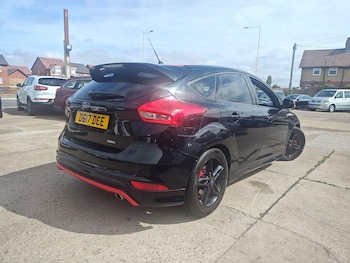 Used Ford Focus 2017 for sale - 79532546: Photo