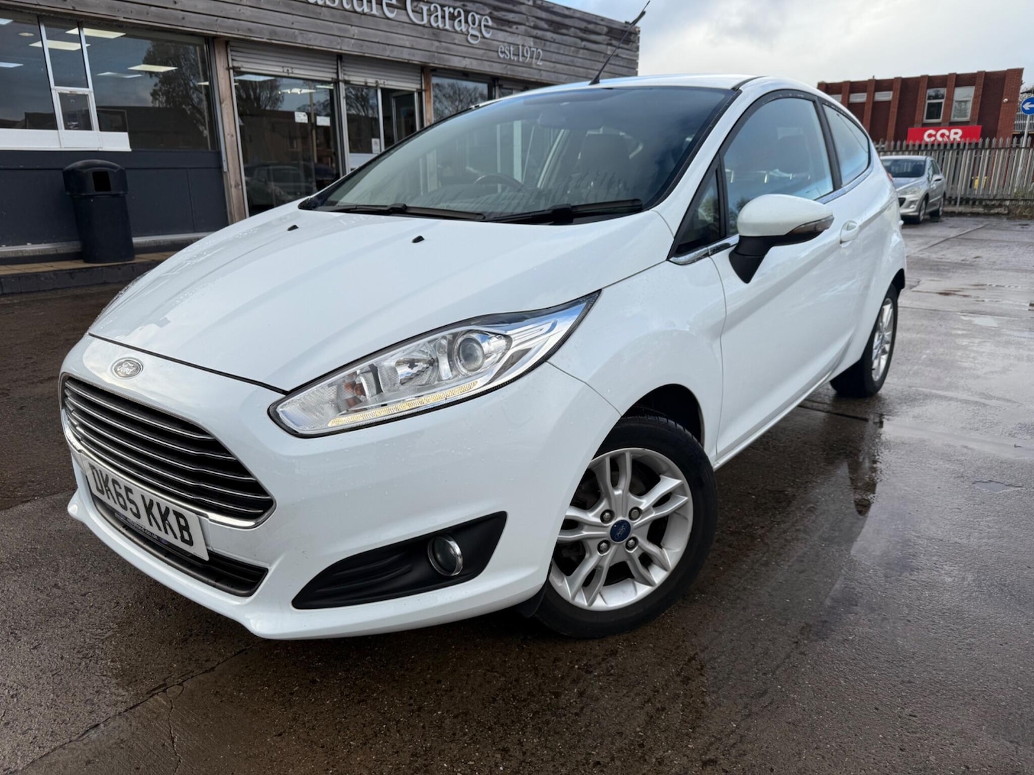 Used Ford Fiesta 2015 for sale - 76370320: Photo 1
