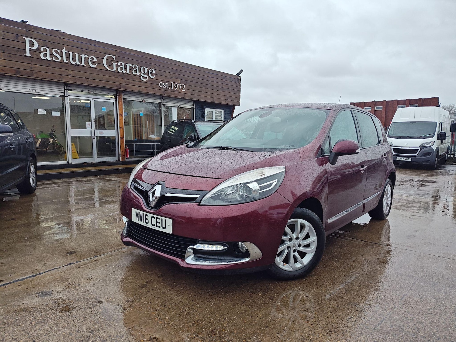 Used Renault Scenic 2016 for sale - 76584135: Photo 1