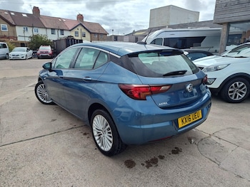 Used Vauxhall Astra 2016 for sale - 79565098: Photo
