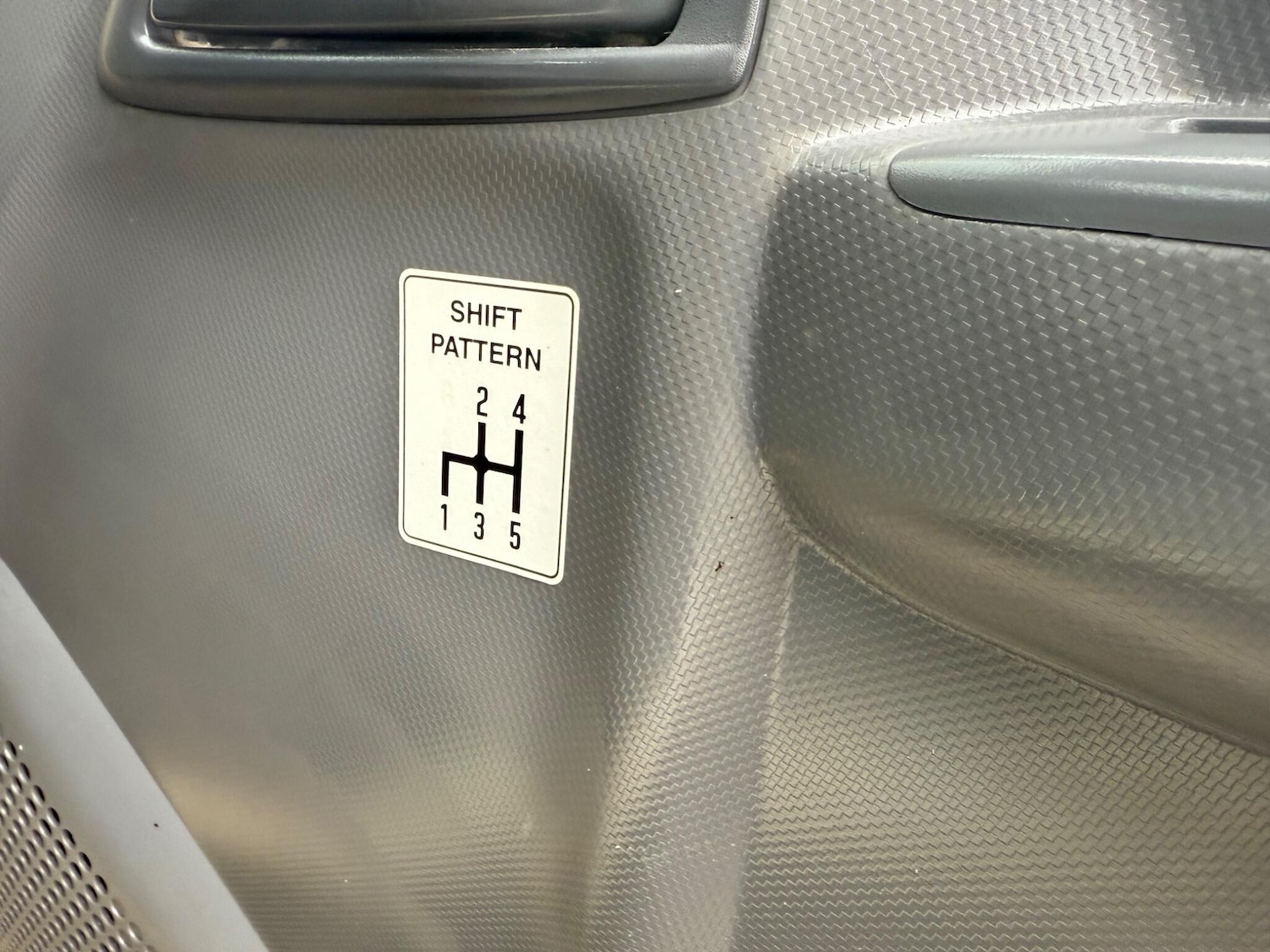 Used Isuzu Forward 2015 for sale - 76432683: Photo 11