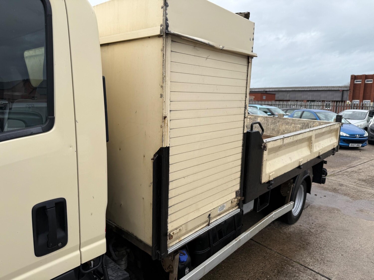 Used Isuzu Forward 2015 for sale - 76432683: Photo 22