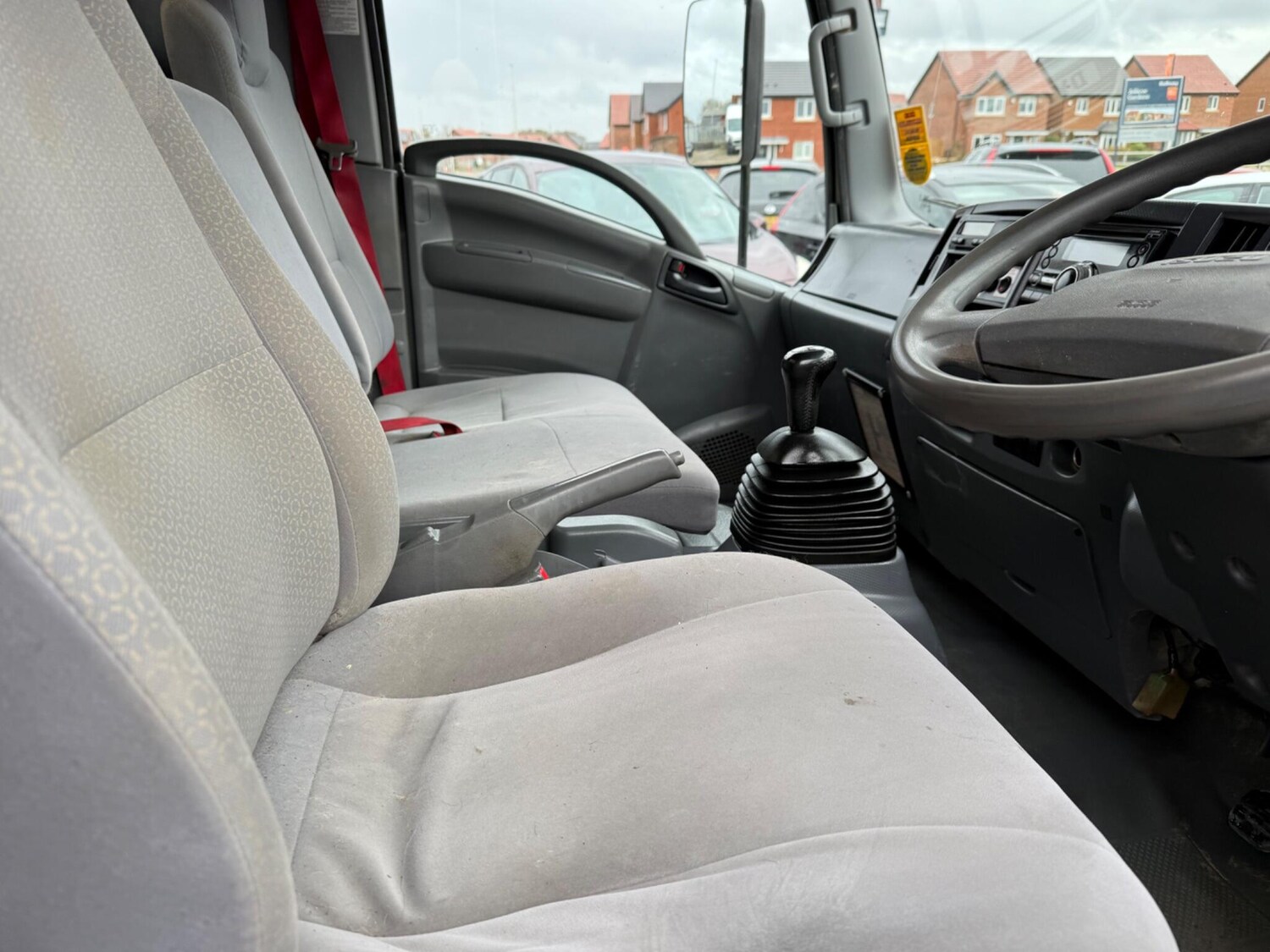 Used Isuzu Forward 2015 for sale - 76432683: Photo 9