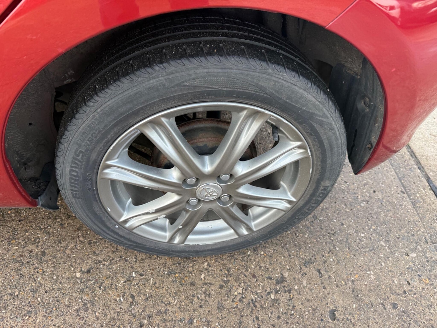 Used Toyota Yaris 2013 for sale - 76832761: Photo 16