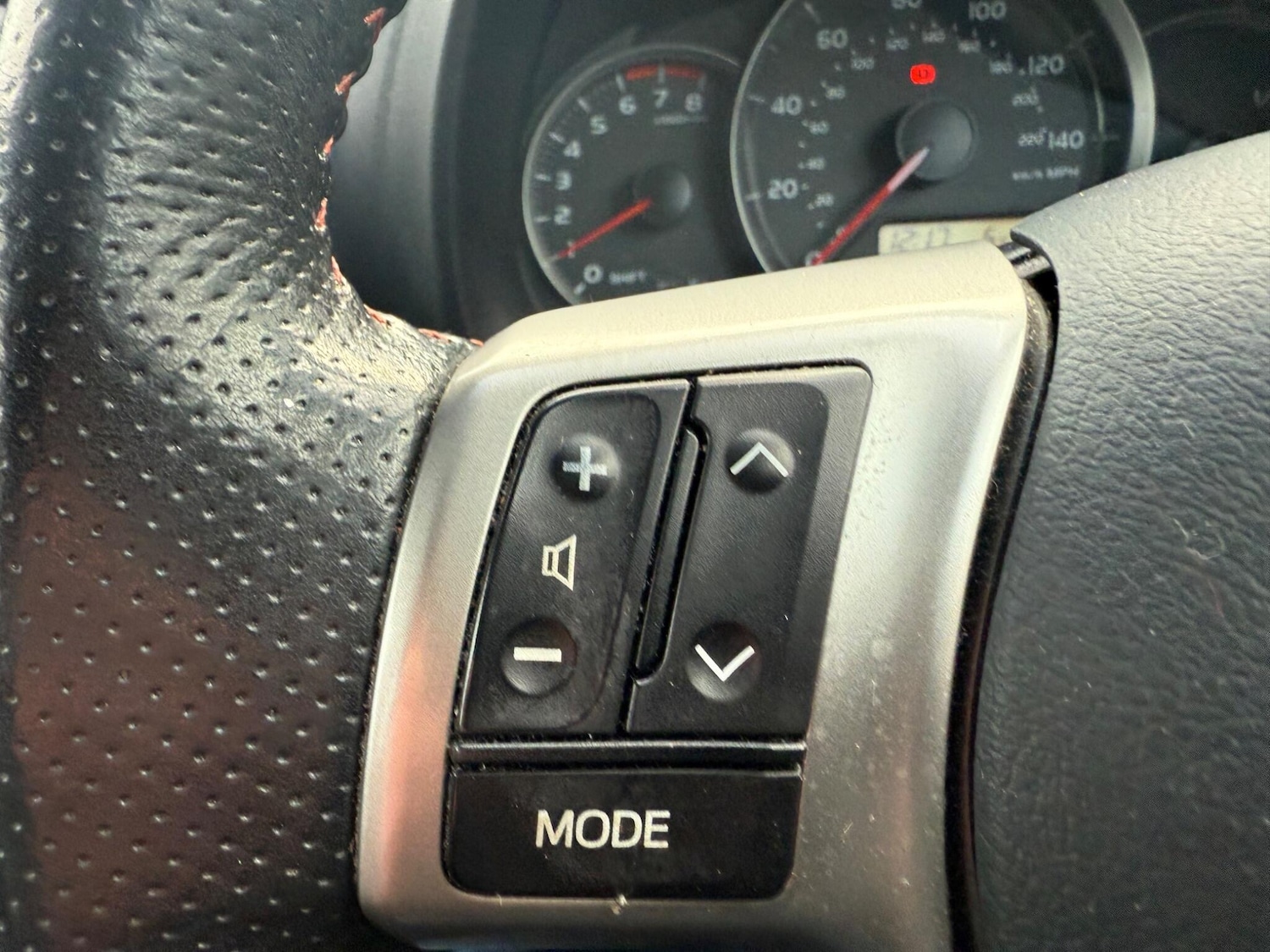 Used Toyota Yaris 2013 for sale - 76832761: Photo 9