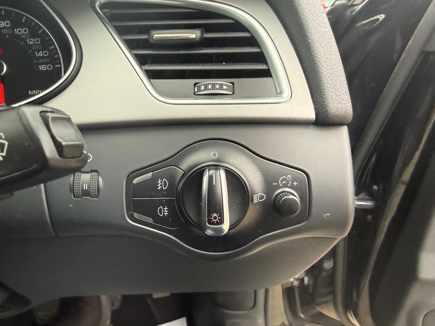 Used Audi A4 2014 for sale - 77331838: Photo 11