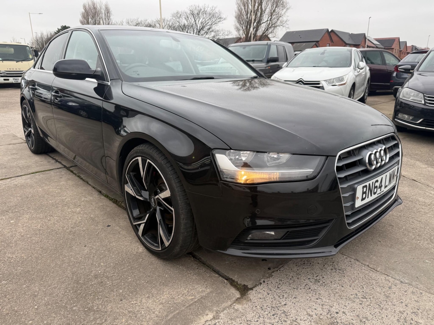 Used Audi A4 2014 for sale - 77331838: Photo 4