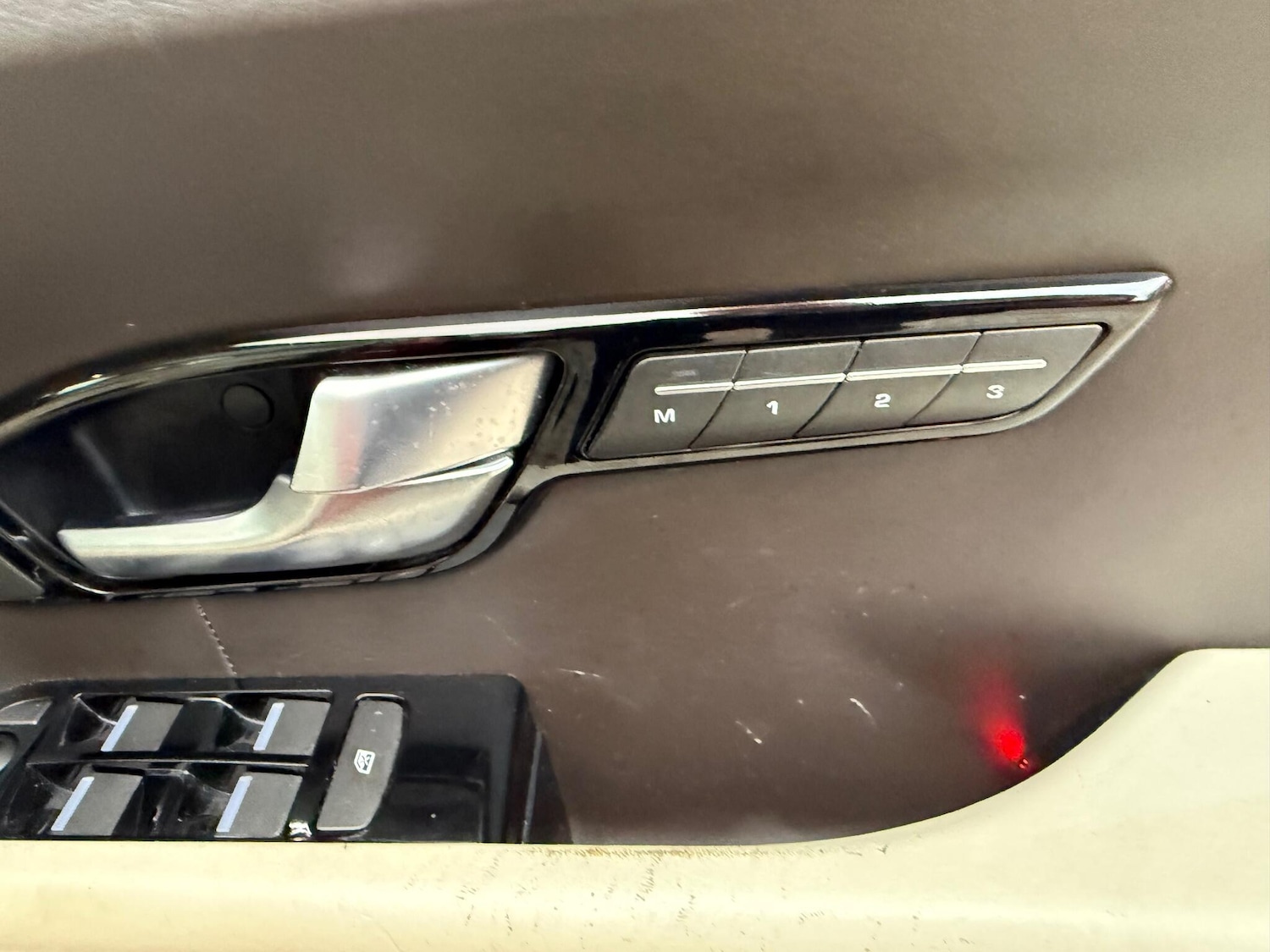 Used Land Rover Range Rover Evoque 2013 for sale - 77081729: Photo 21