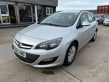 Used Vauxhall Astra 2012 for sale - 76215575: Photo