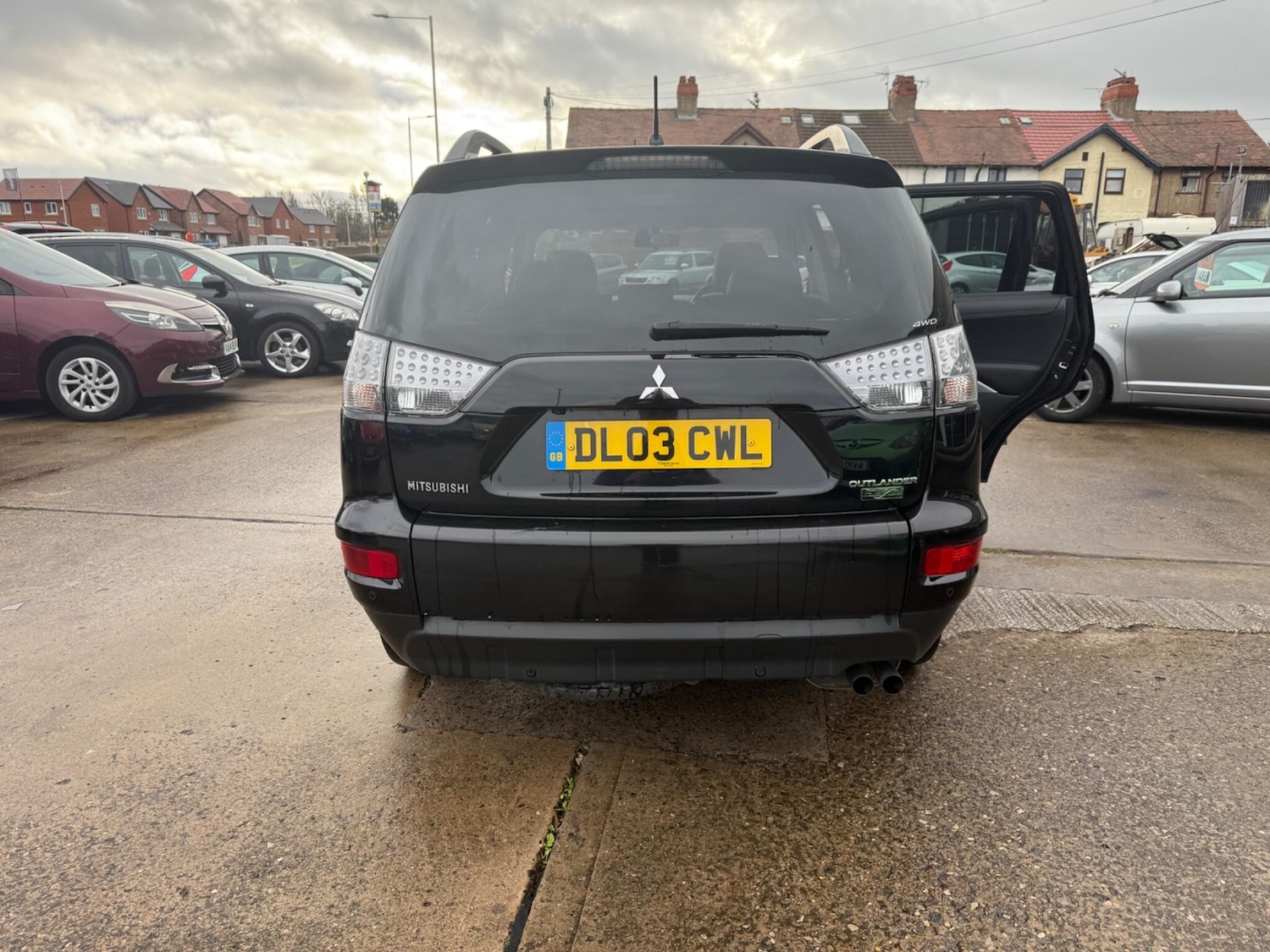 Used Mitsubishi Outlander 2011 for sale - 76457572: Photo 18