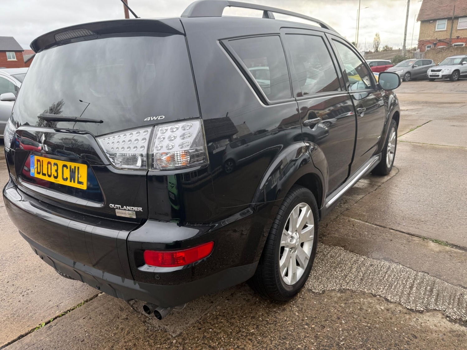 Used Mitsubishi Outlander 2011 for sale - 76457572: Photo 3