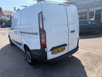 Used Ford Transit Custom 2016 for sale - 79509485: Photo