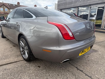 Used Jaguar XJ 2012 for sale - 75916255: Photo