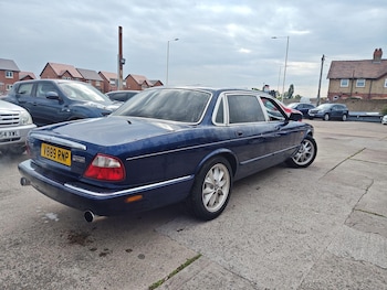 Used Jaguar XJ 1999 for sale - 78528732: Photo