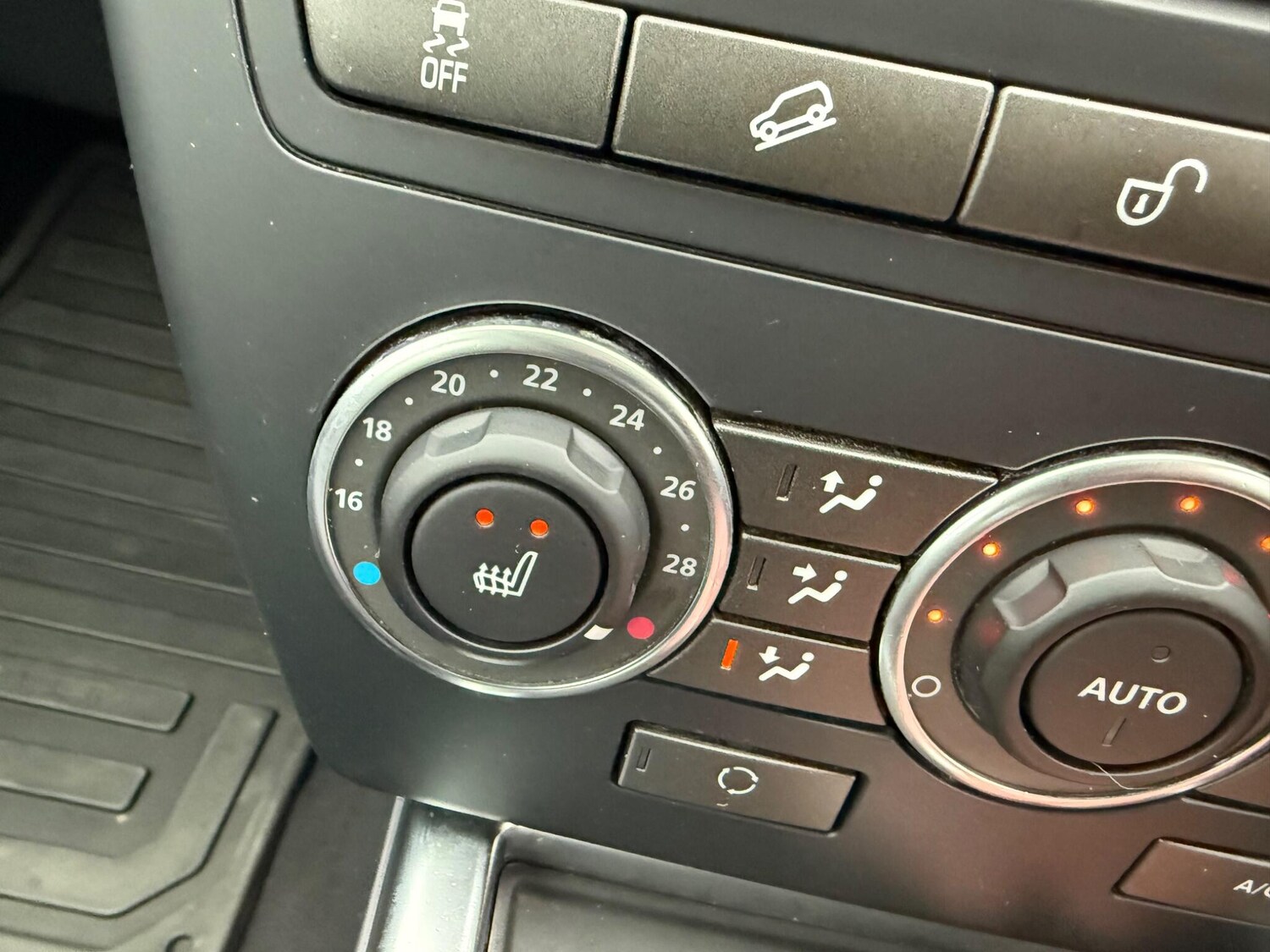 Used Land Rover Freelander 2 for sale - 77670872: Photo 11