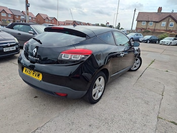 Used Renault Megane 2011 for sale - 79106642: Photo