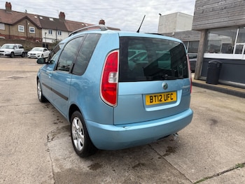 Used Skoda Roomster 2012 for sale - 76499960: Photo