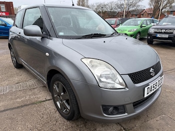 Used Suzuki Swift 2009 for sale - 76432699: Photo