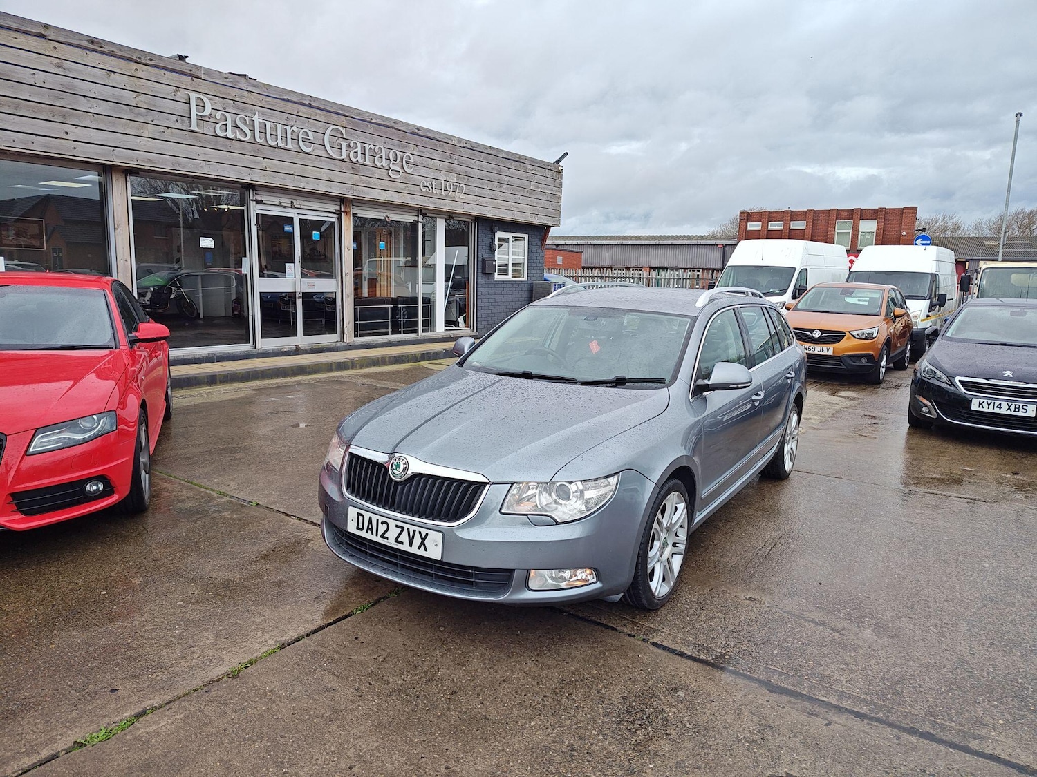 Used Skoda Superb 2012 for sale - 77852820: Photo 15