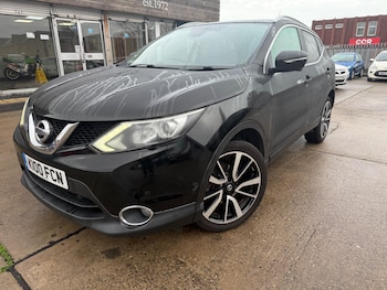Used Nissan Qashqai 2014 for sale - 76561917: Photo
